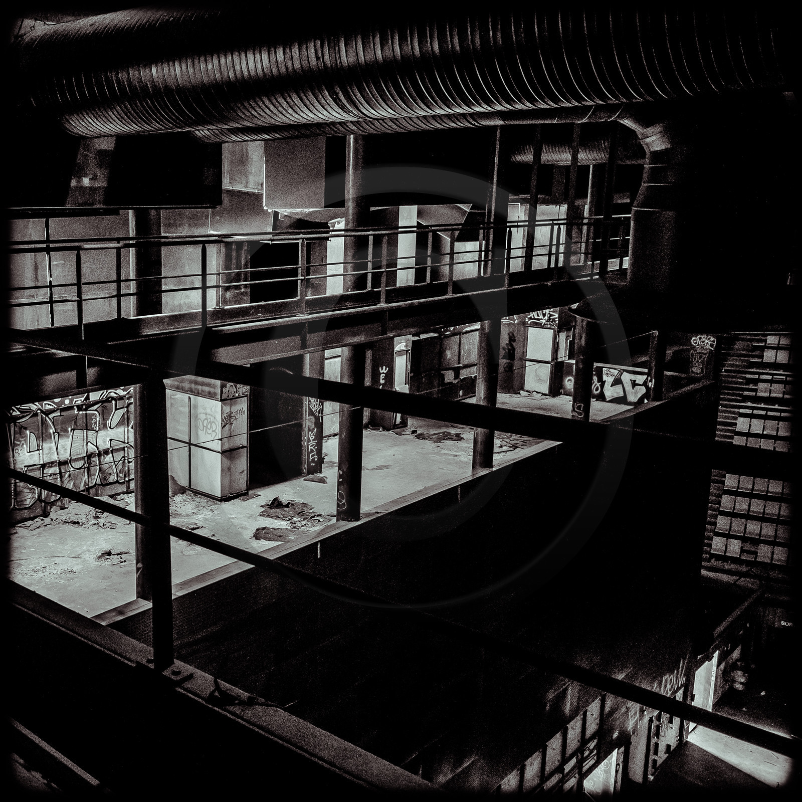 Le Stadium - Vitrolles (13) Le Stadium - Vitrolles (13)