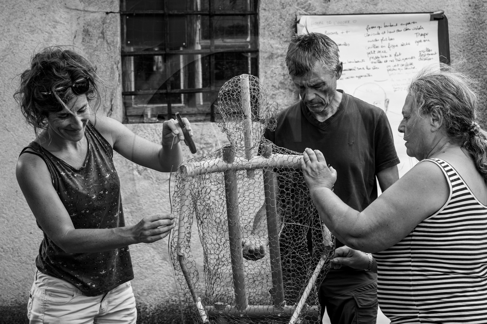 Conception et fabrication de Marcel Joli Coeur l'homme de l'Ouort, avec Barbara Fougnon, artiste plasticienne, dans le cadre de son projet de forêt d'hommes