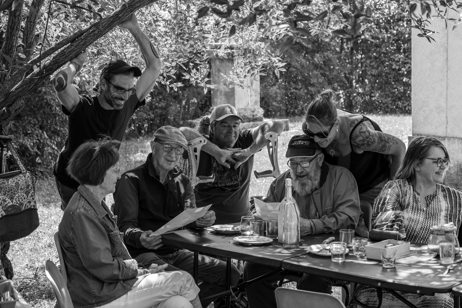 21 aout 2024 : Réalisation de Marcel Joli Coeur, l'homme de l'Ouort avec Barbara Fougnon, artiste plasticienne, et un anniversaire en chansons. 21 aout 2024 : Réalisation de Marcel Joli Coeur, l'homme de l'Ouort avec Barbara Fougnon, artiste plasticienne, et un anniversaire en chansons.