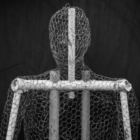 Conception et fabrication de Marcel Joli Coeur l'homme de l'Ouort, avec Barbara Fougnon, artiste plasticienne, dans le cadre de son projet de forêt d'hommes