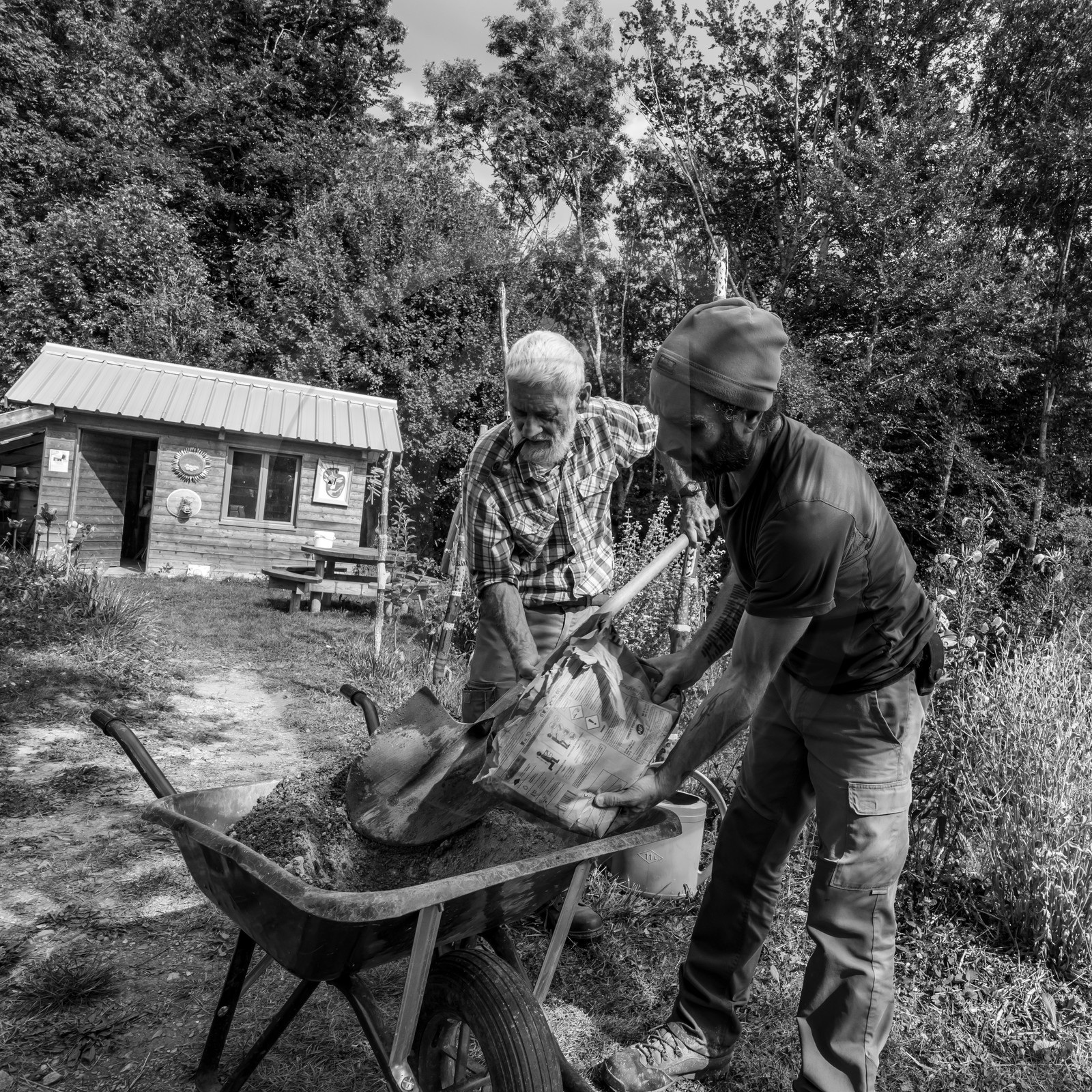 08 septembre 2021 : des jeux et des aménagements au jardin