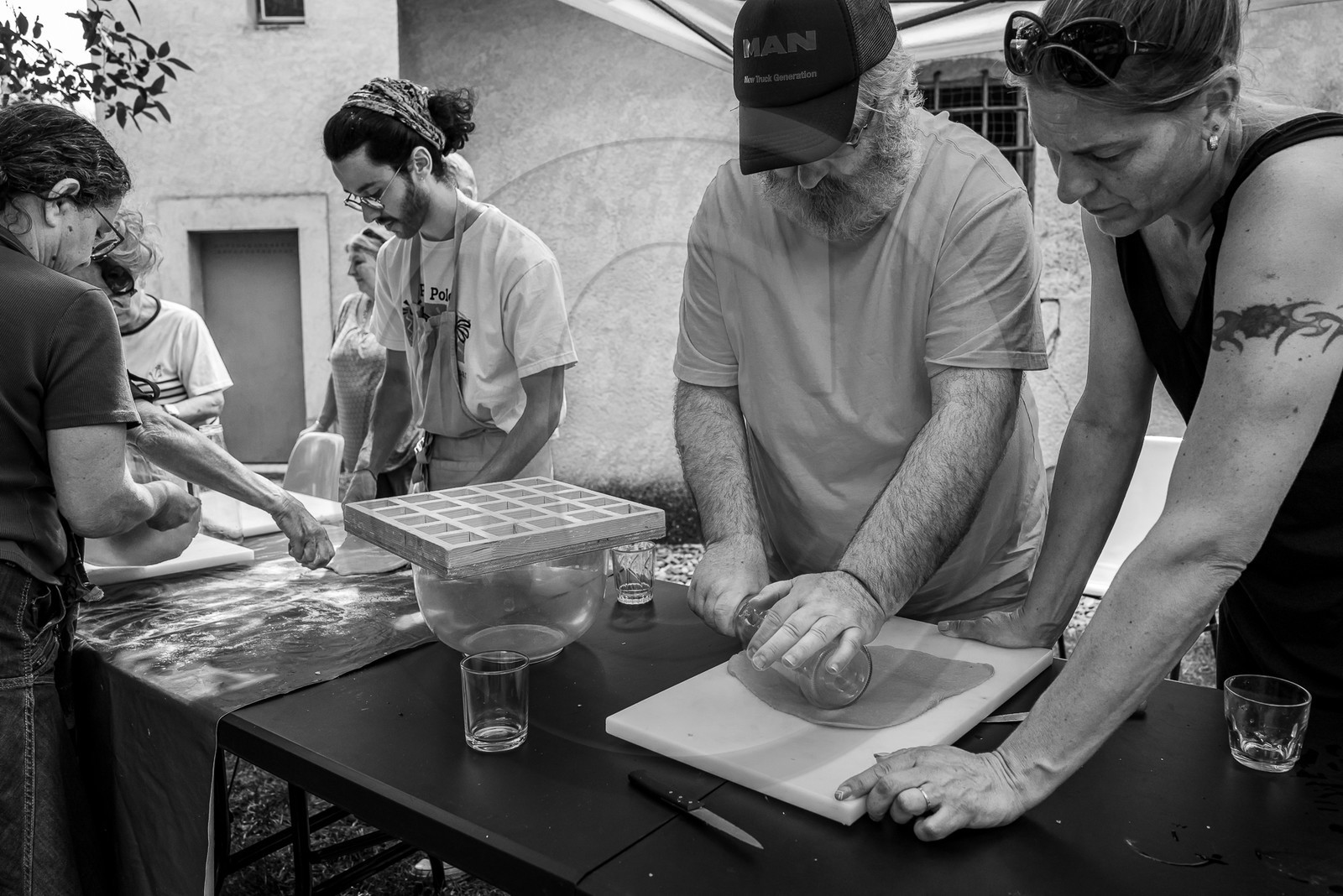 05 juillet 2023 : une cantine et des artistes