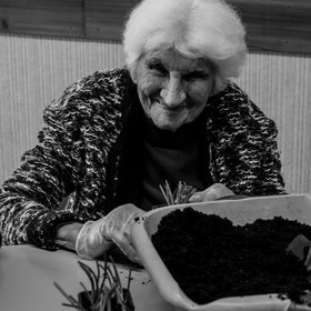 Atelier repiquage de plants de ciboulettes - 05 04 2017