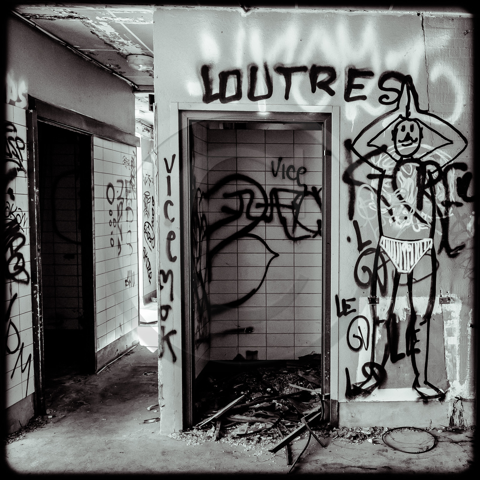 La piscine de Luminy (13) La piscine de Luminy (13)