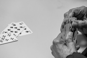 Broderies sur les photographies de Denis Lebioda, jeux, panneaux mon livre préféré, voyage en amérique latine de Claudine et Denis Meyer