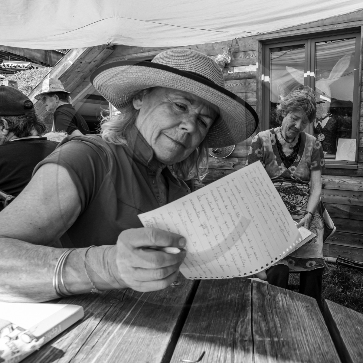 11 mai 2022 : des contes, du jardinage, du plaisir... 11 mai 2022 : des contes, du jardinage, du plaisir...