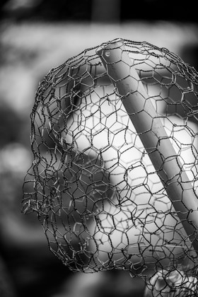 Conception et fabrication de Marcel Joli Coeur l'homme de l'Ouort, avec Barbara Fougnon, artiste plasticienne, dans le cadre de son projet de forêt d'hommes