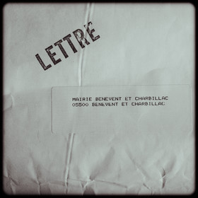 Ancienne mairie de Bénévent-et-Charbillac (05) Ancienne mairie de Bénévent-et-Charbillac (05)