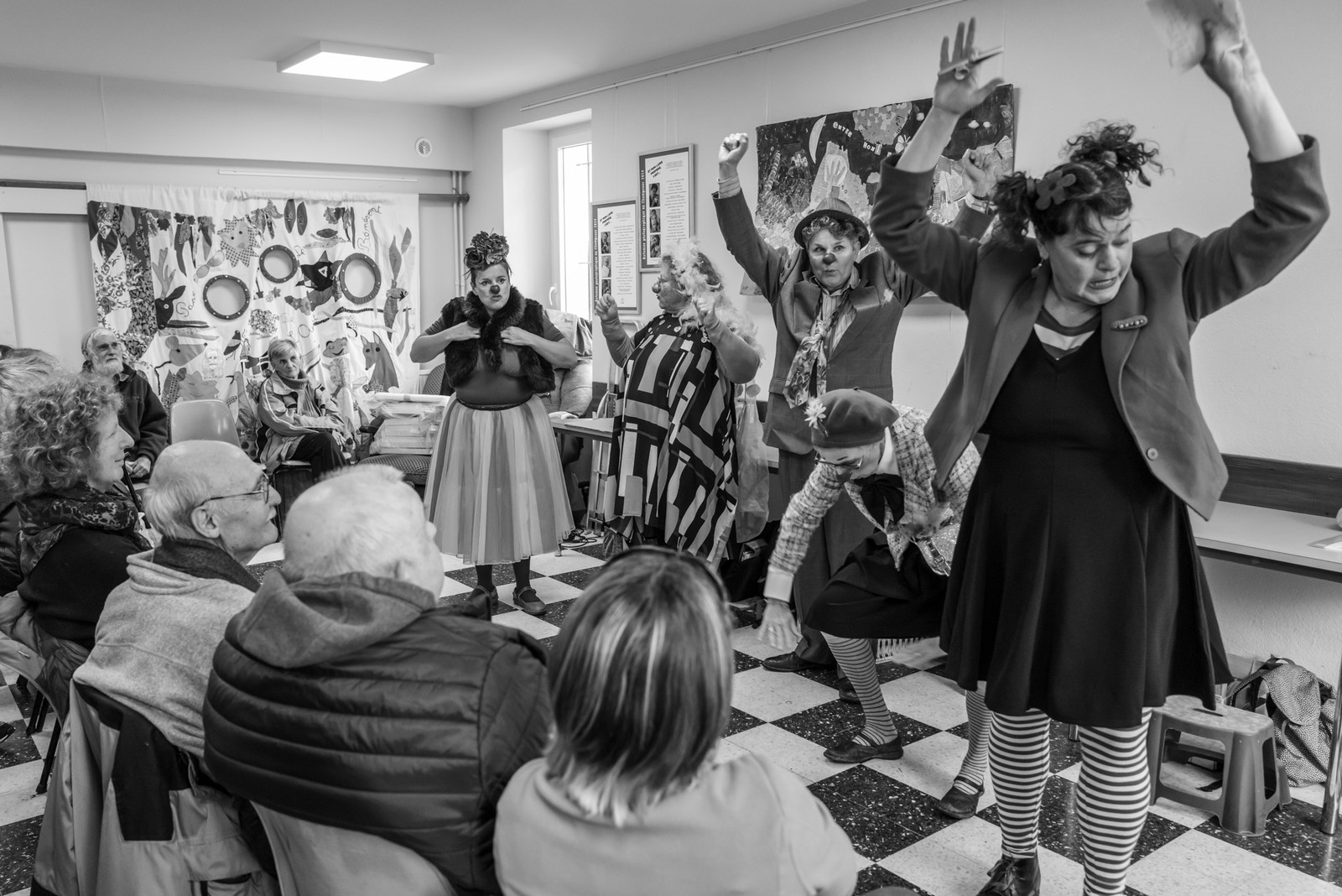 07 mai 2025 : Des clowns à l'Ouort