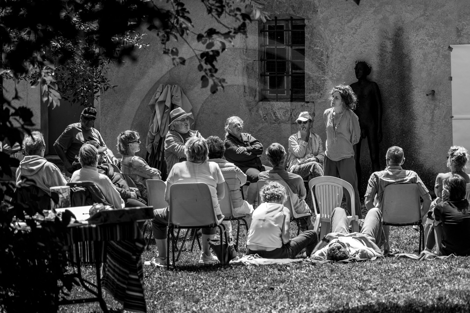 03 juillet 2024 : Création participative de L'homme de l'Ouort avec Barbara Fougnon, artiste plasticienne