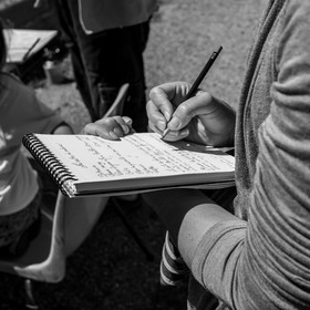 06 juin 2021 : Vide-Jardin et peinture végétale