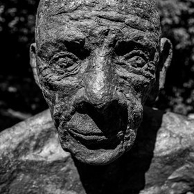 21 aout 2024 : Réalisation de Marcel Joli Coeur, l'homme de l'Ouort avec Barbara Fougnon, artiste plasticienne, et un anniversaire en chansons.