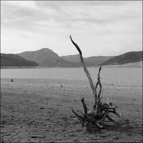 Serre-Ponçon, basses eaux