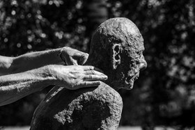 21 aout 2024 : Réalisation de Marcel Joli Coeur, l'homme de l'Ouort avec Barbara Fougnon, artiste plasticienne, et un anniversaire en chansons.