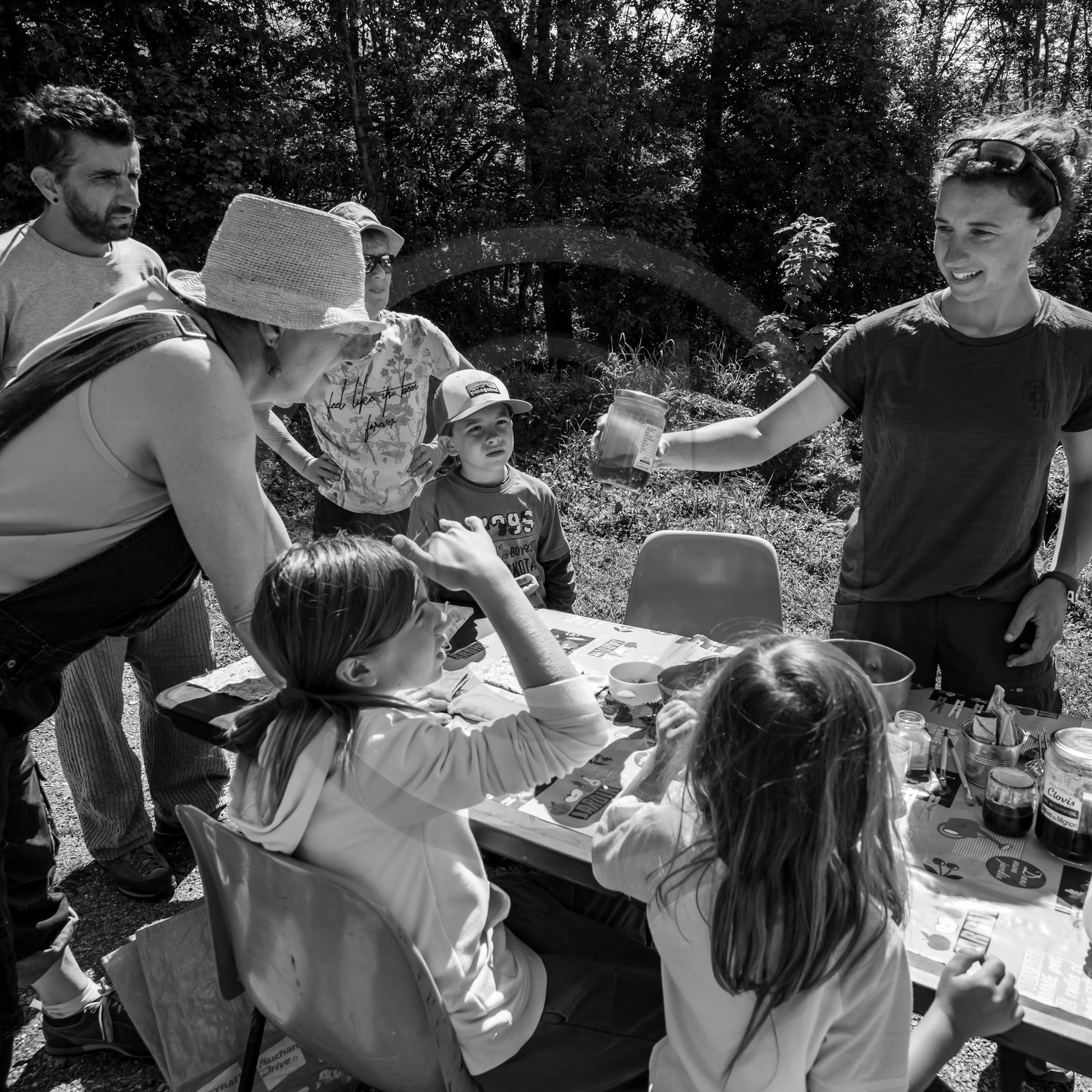 06 juin 2021 : Vide-Jardin et peinture végétale