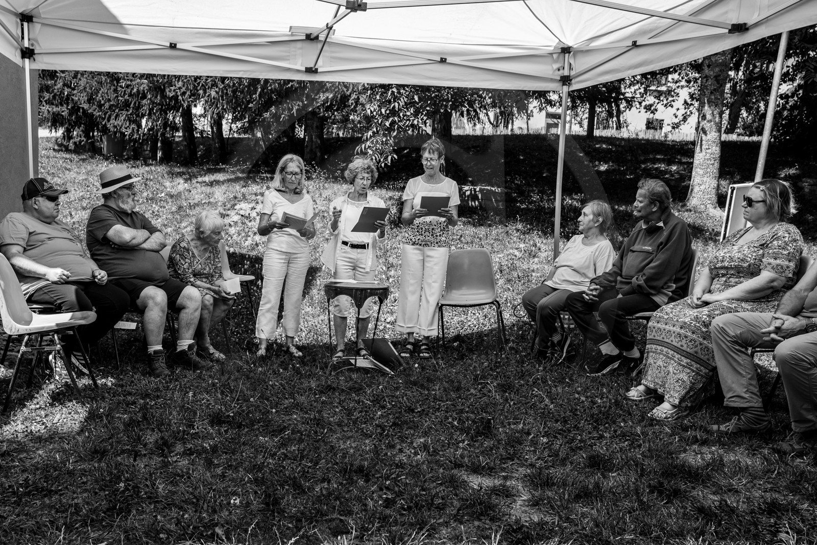 24 juillet 2024 : Des lectures à l'Ouort, avec Les Triplettes de la médiathèque de Saint-Jean-Saint-Nicolas