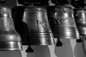 Cloches