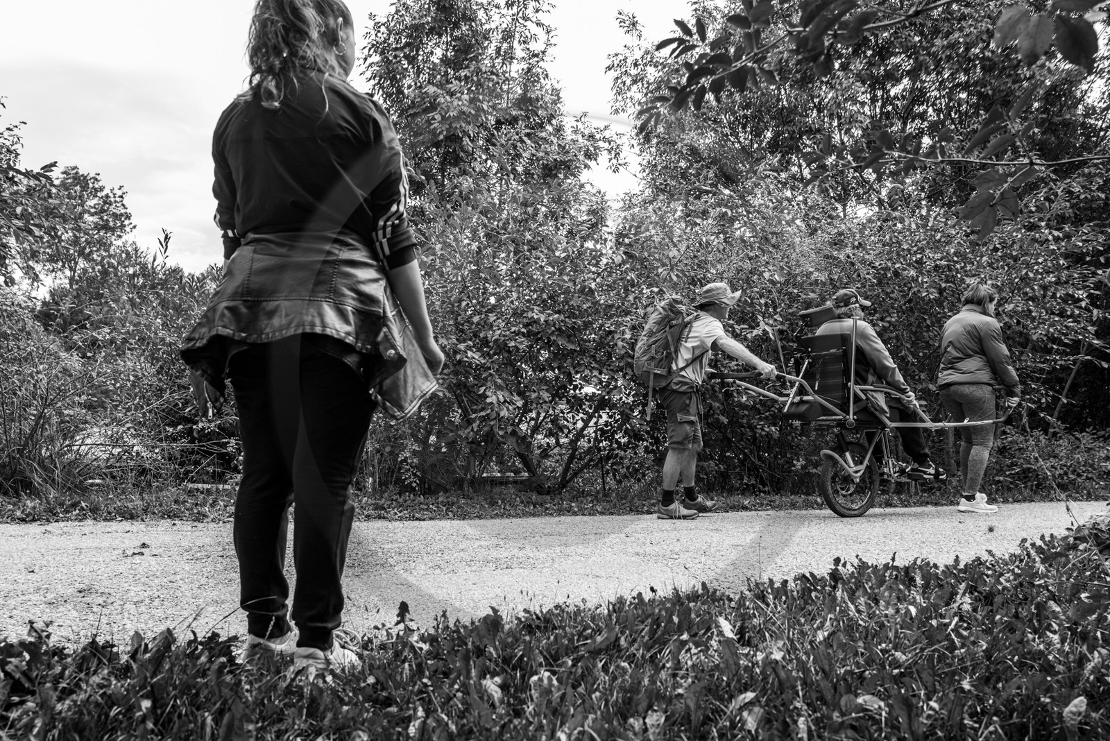 25 septembre 2024 : Promenade en joelette avec Bruno, accompagnateur en montagne et des élèves du lycée Sévigné de Gap