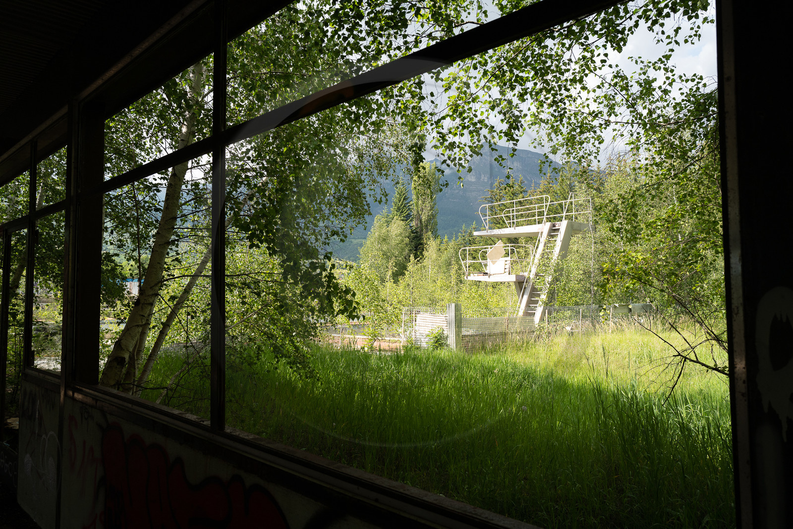 La Piscine de St Léger les Mélèzes