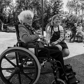 06 juin 2021 : Vide-Jardin et peinture végétale