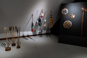 Exposition L comme laine, lien, lieu conçue par l'Ouort de Benevènt, sous la houlette de Claudine Meyer, artiste plasticienne, accompagnée de photographies de Denis Lebioda. Une proposition de la Communauté de Communes du Champsaur - Valgaudemar et de son service culturel.