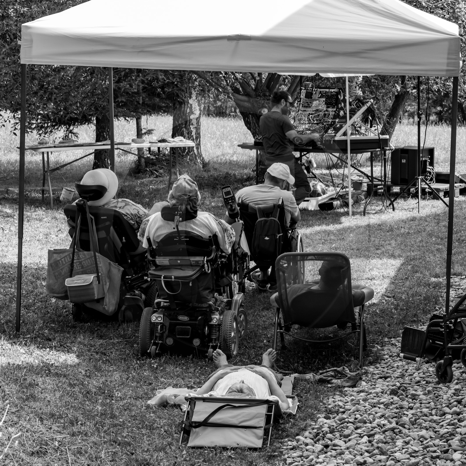 21 juillet 2021 : Sieste musicale avec Matthieu Duval 21 juillet 2021 : Sieste musicale avec Matthieu Duval