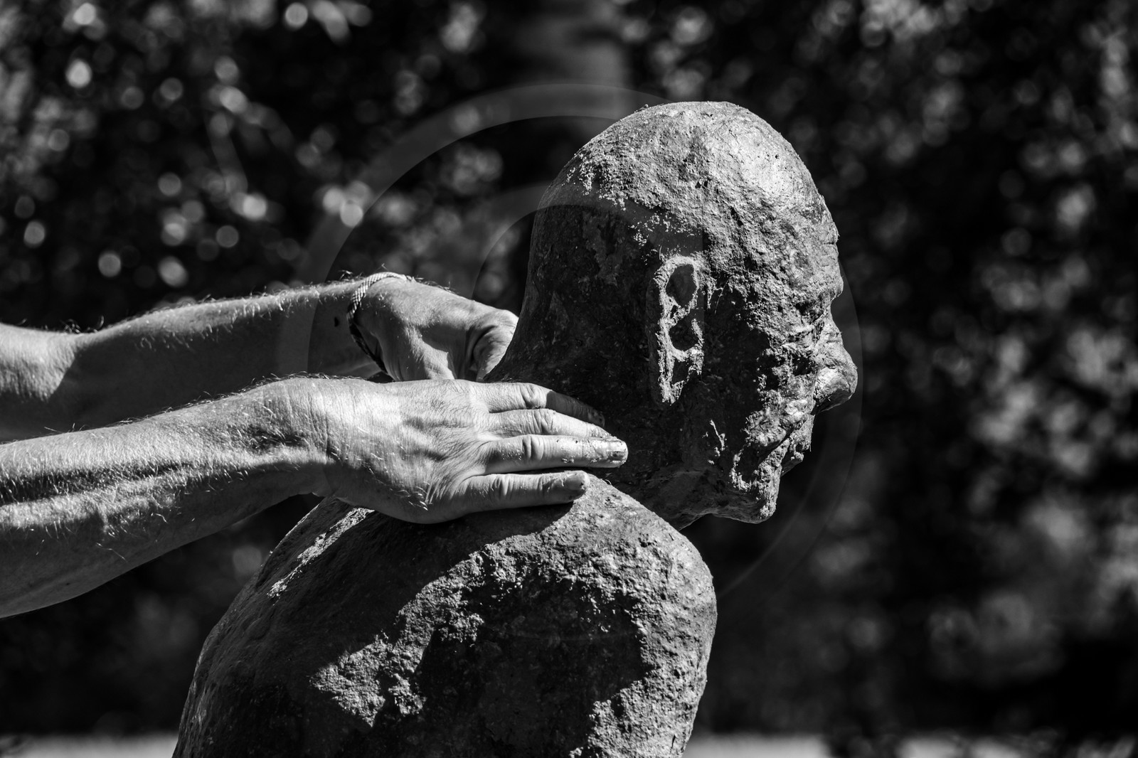 21 aout 2024 : Réalisation de Marcel Joli Coeur, l'homme de l'Ouort avec Barbara Fougnon, artiste plasticienne, et un anniversaire en chansons.