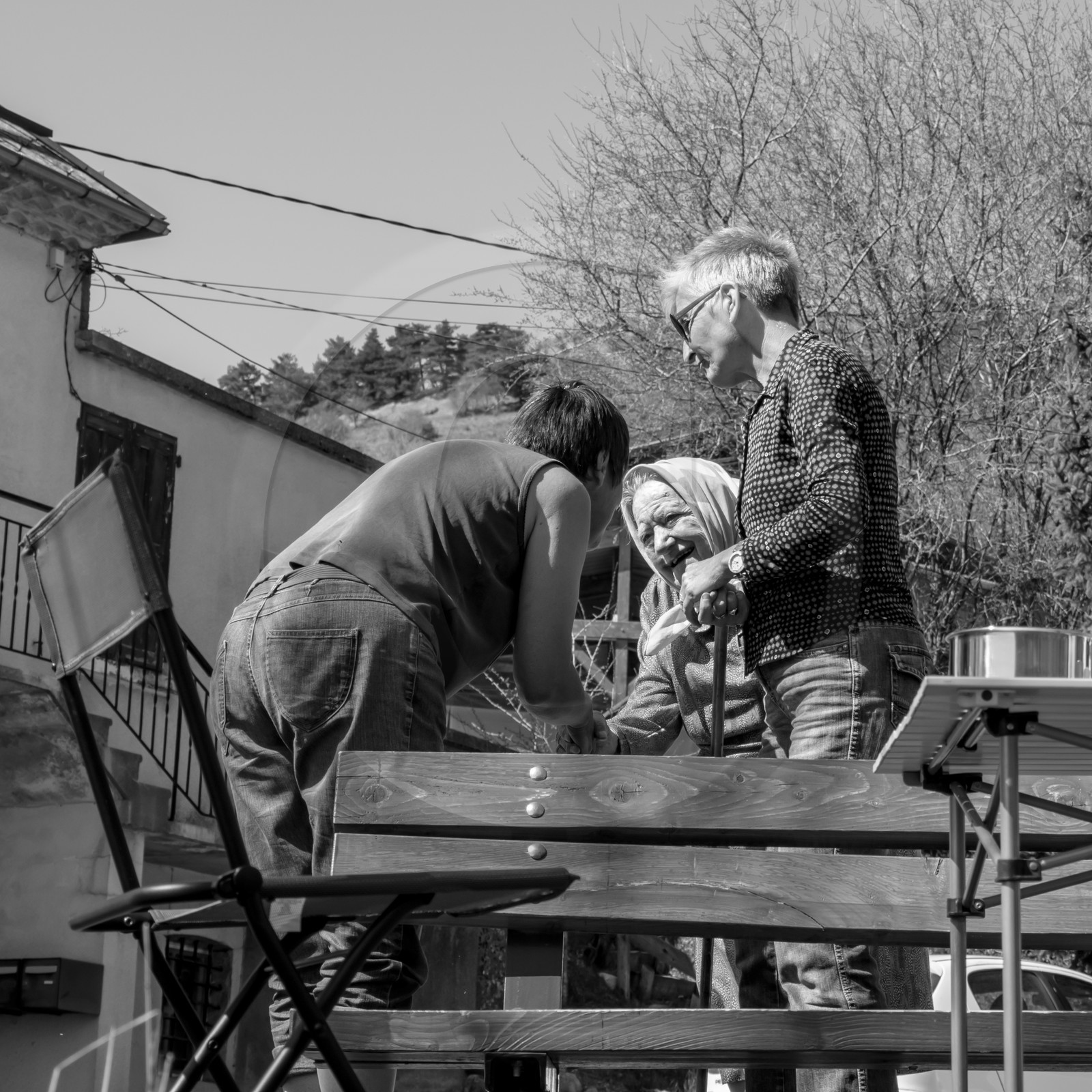 Nettoyage du terrain - Coupe du bois - 29 03 17