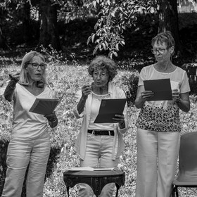 24 juillet 2024 : Des lectures à l'Ouort, avec Les Triplettes de la médiathèque de Saint-Jean-Saint-Nicolas