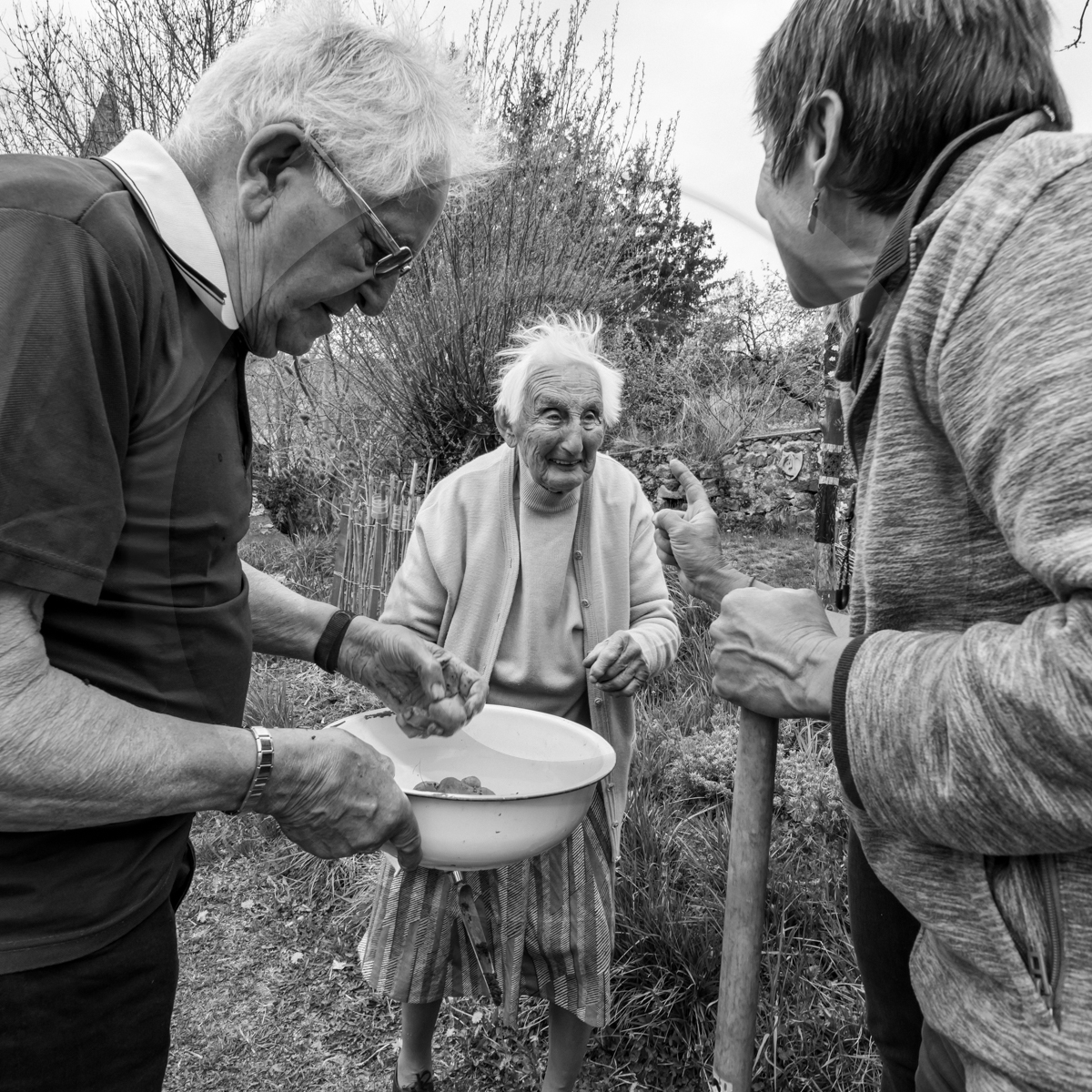 20 avril 2022 : des contes, des pommes de terre et un petit café
