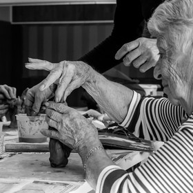 18 10 17 - Atelier modelage et découpage