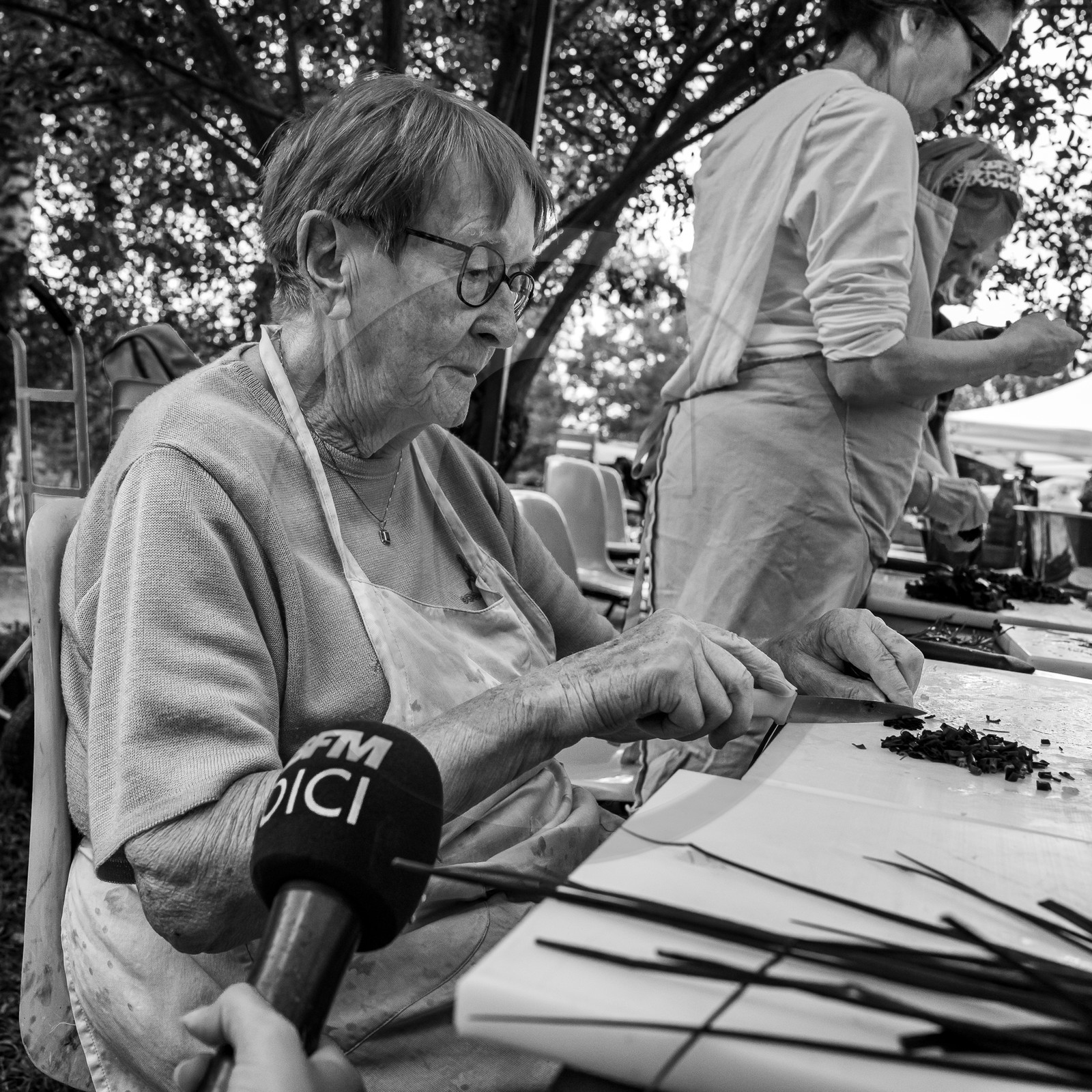 05 juillet 2023 : une cantine et des artistes 05 juillet 2023 : une cantine et des artistes