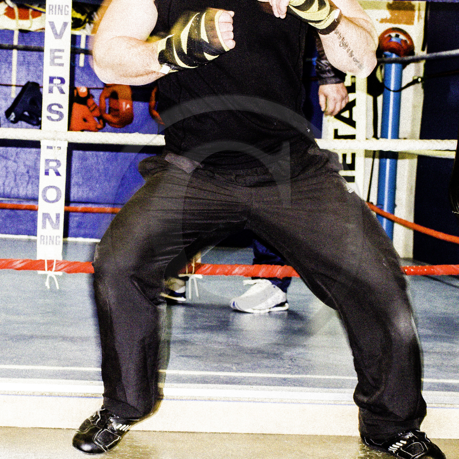 Lorsque l'homme frappe l'homme