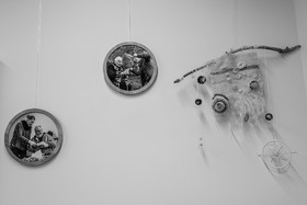 Vernissage de l'exposition L comme laine, lien, lieu à la médiathèque de St-Bonnet-en-Champsaur