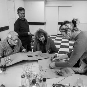 15 mai 2019 : création de fleurs en plastique