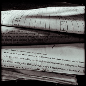 Ancienne mairie de Bénévent-et-Charbillac (05) Ancienne mairie de Bénévent-et-Charbillac (05)