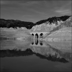 Serre-Ponçon, basses eaux