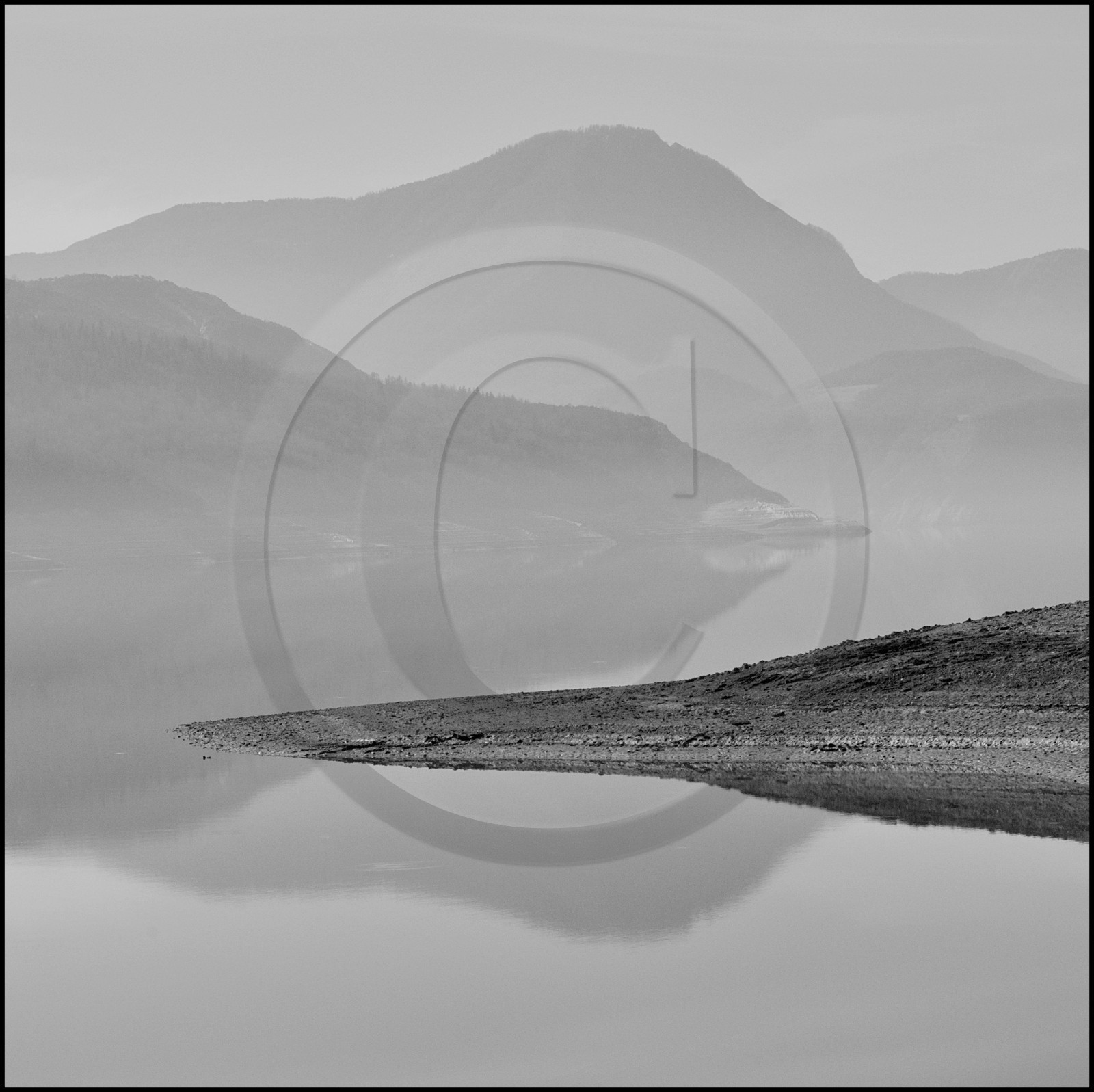 Serre-Ponçon, basses eaux Serre-Ponçon, basses eaux