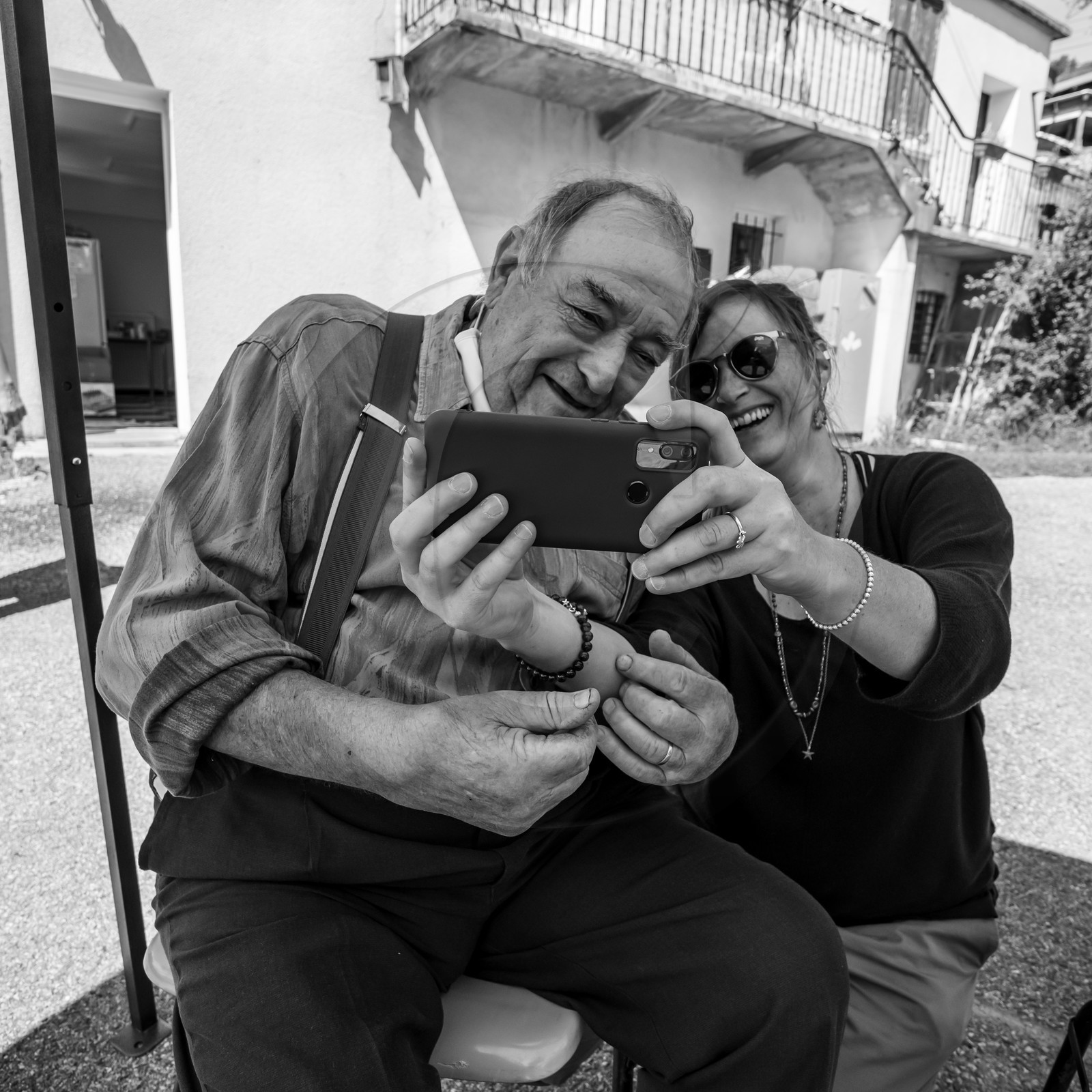 06 juin 2021 : Vide-Jardin et peinture végétale